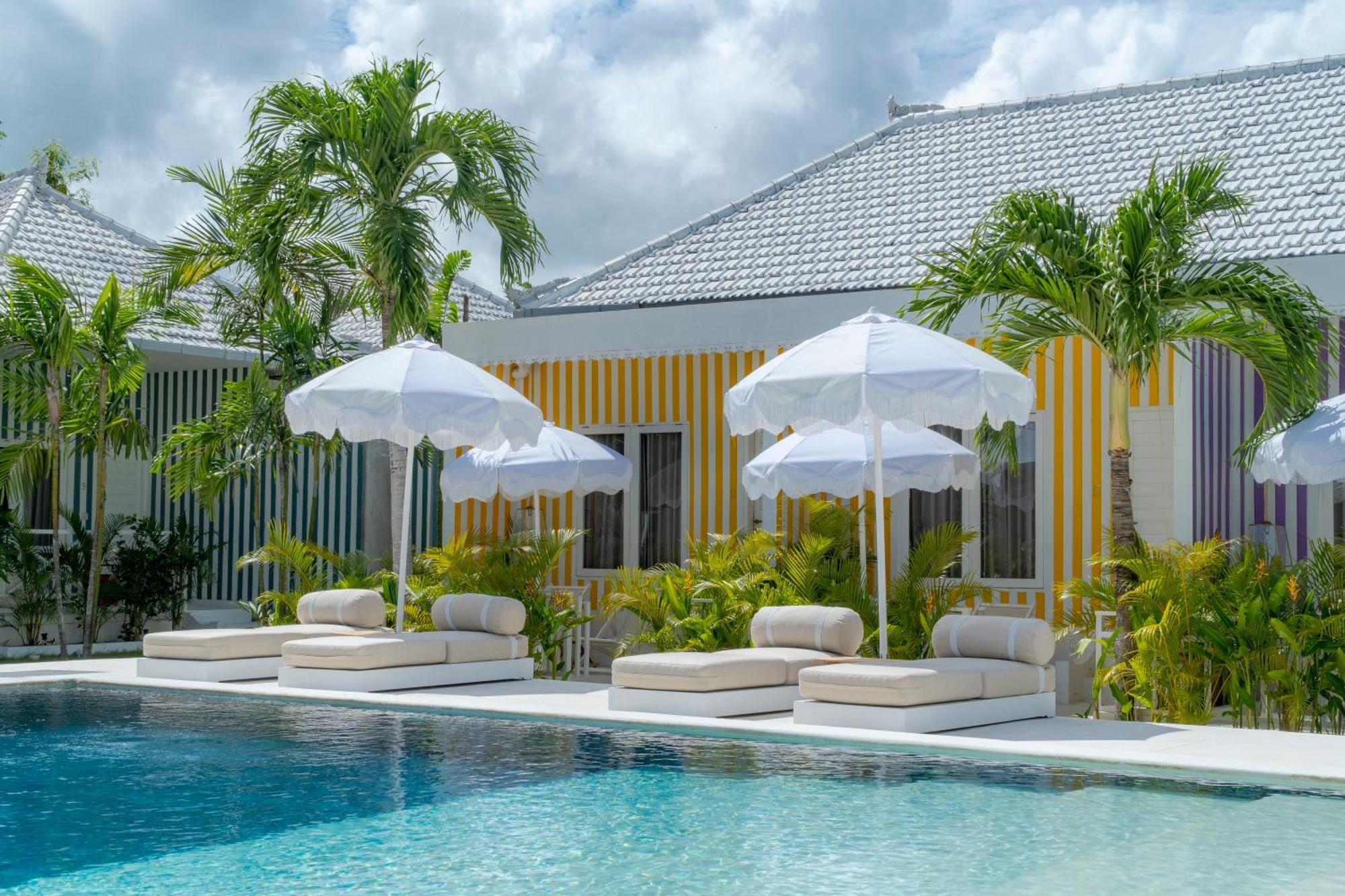 Ria Uluwatu, Tropical Chic Hotel Habitación foto